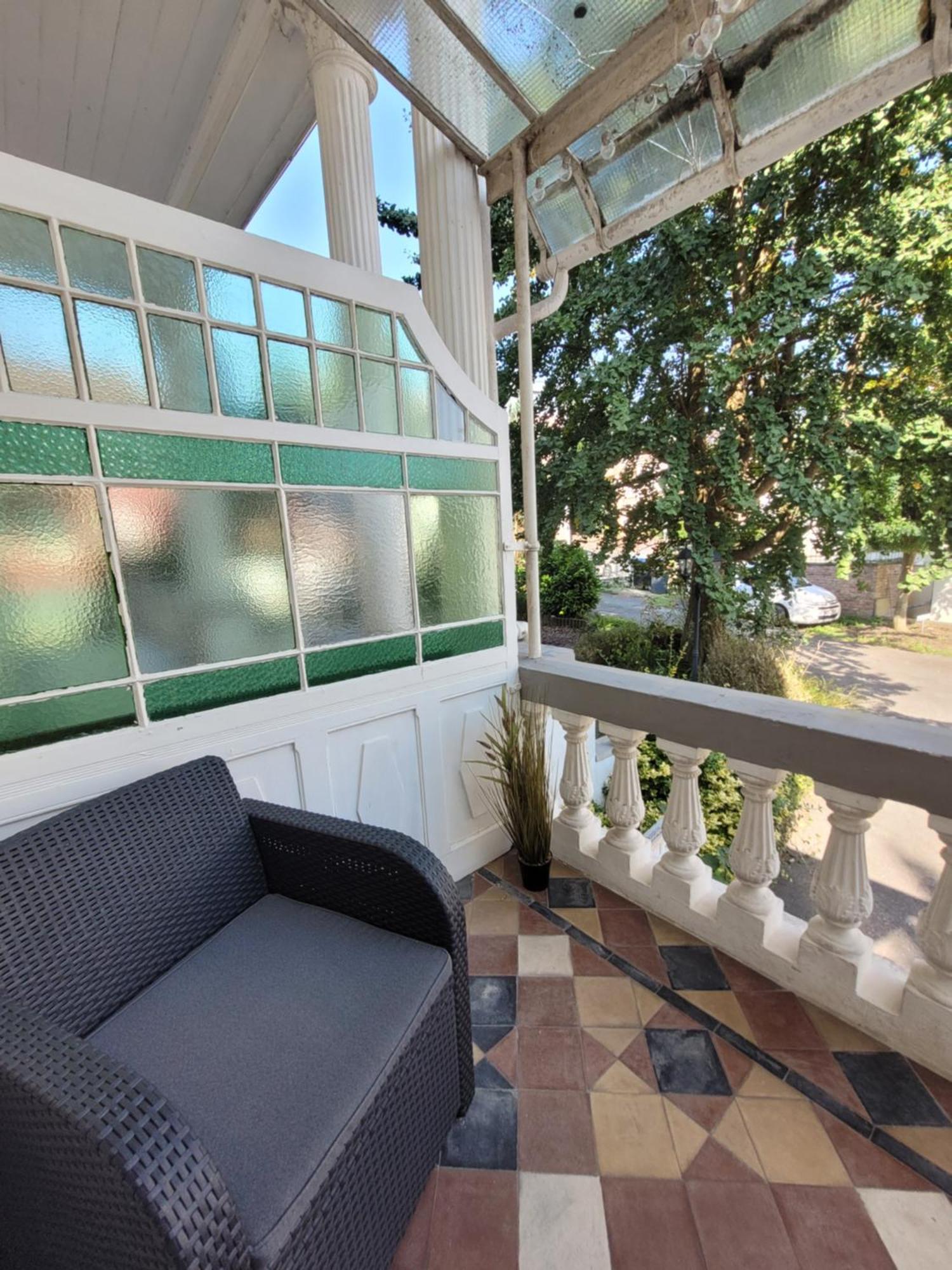 Stay Studio 1 Zentral Balkon Parkplatz Bad Pyrmont Buitenkant foto